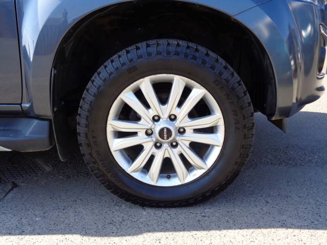 Isuzu D-Max 1.9 Diesel Utah Pick Up Diesel Grey