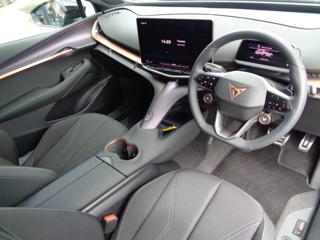 2026 Cupra Tavascan Estate V1